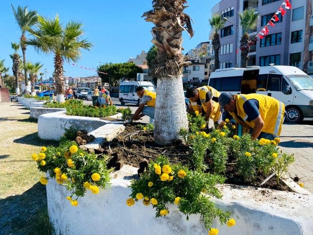 AYDIN BÜYÜKŞEHİR BELEDİYESİ KUŞADASI'NI SONBAHARA HAZIRLIYOR