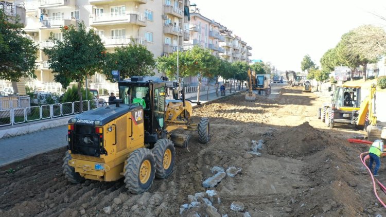 AYDIN BÜYÜKŞEHİR BELEDİYESİ YOL ÇALIŞMALARINI SÜRDÜRÜYOR