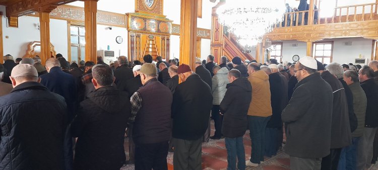 AYDIN'DA CAMİLERDE GIYABİ CENAZE NAMAZI KILINDI