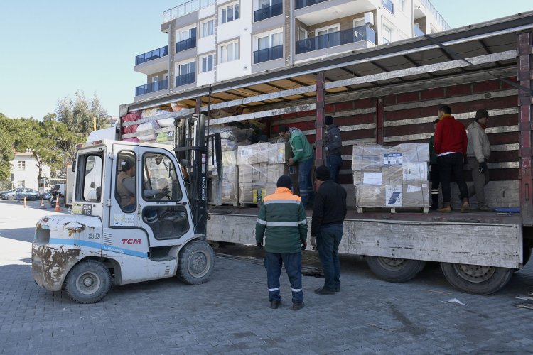 KUŞADASI TEK YÜREK OLDU 4251 DEPREMZEDEYİ MİSAFİR EDİYOR