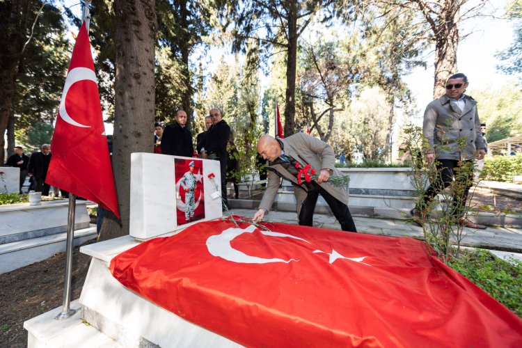 İZMİR’DE ÇANAKKALE DENİZ ZAFERİ’NİN 108’İNCİ YILDÖNÜMÜ