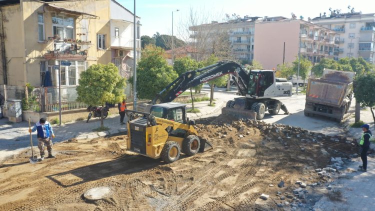 AYDIN BÜYÜKŞEHİR BELEDİYESİ EFELER’İN YOLLARINI YENİLİYOR