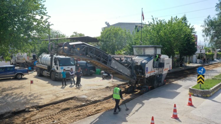 BÜYÜKŞEHİR ÇALIŞIYOR, AYDIN’IN YOLLARI YENİLENİYOR!