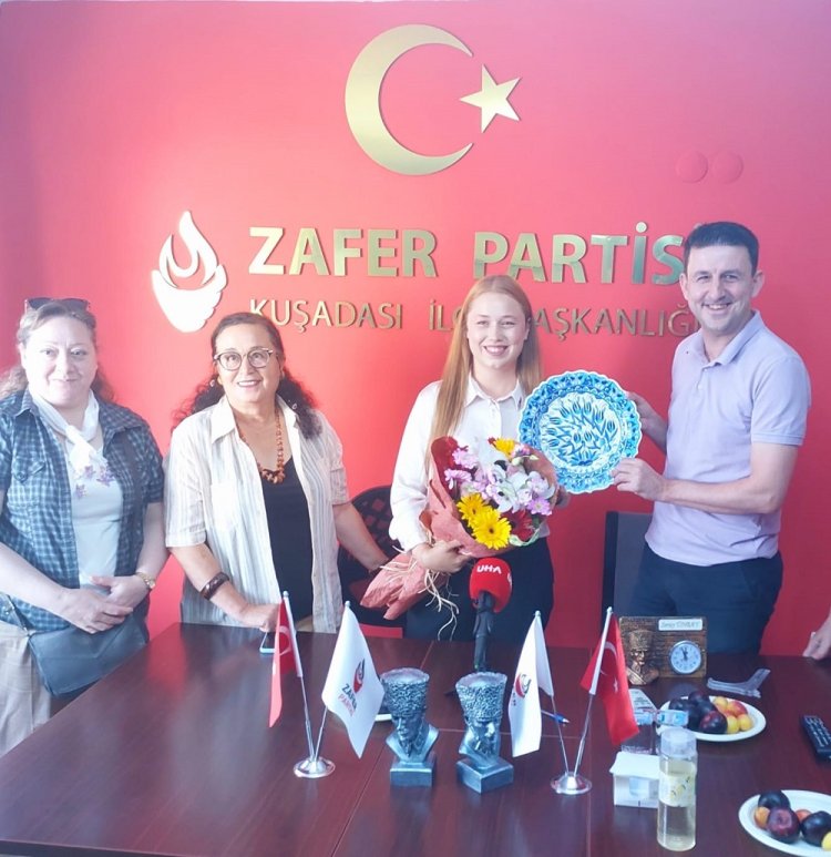 ZAFER PARTİSİ AYDIN MİLLETVEKİLİ ADAYI SERAY ÜNBAY HALKIN KALBİNİ KAZANDI!