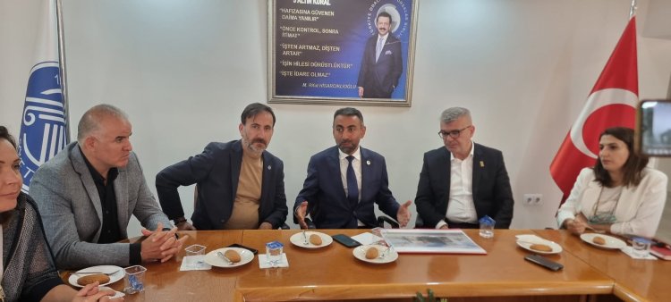 BBP MİLLETVEKİLİ ADAYI RIDVAN EŞİN SÖKE TİCARET ODASI'NI ZİYARET ETTİ