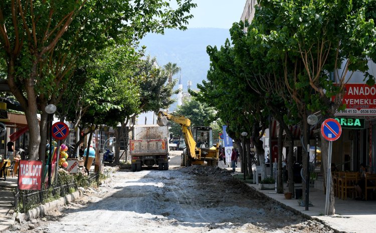 KUŞADASI’NDA YATIRIM SEFERBERLİĞİ GÜZELÇAMLI İLE SÜRÜYOR