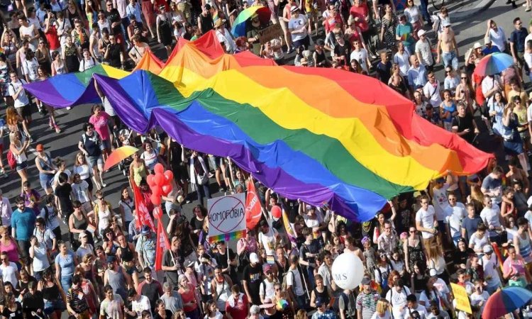 AYDIN'DA LGBT ETKİNLİKLERİ YASAKLANDI!
