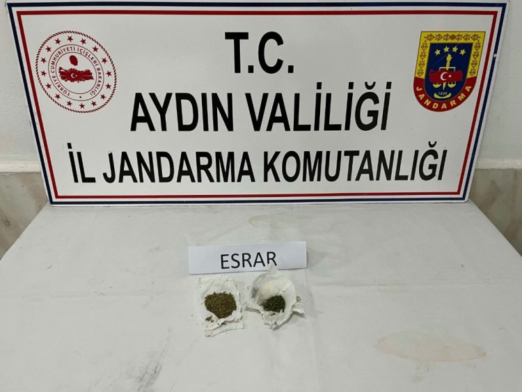 UYUŞTURUCU TACİRLERİ YAKALANDI