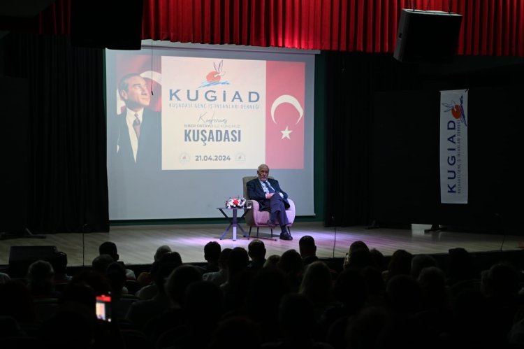 İLBER ORTAYLI KUŞADASI'NA GELDİ