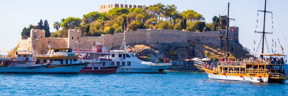 Kuşadası’na İlk Defa Gelenler İçin Gezi Rehberi
